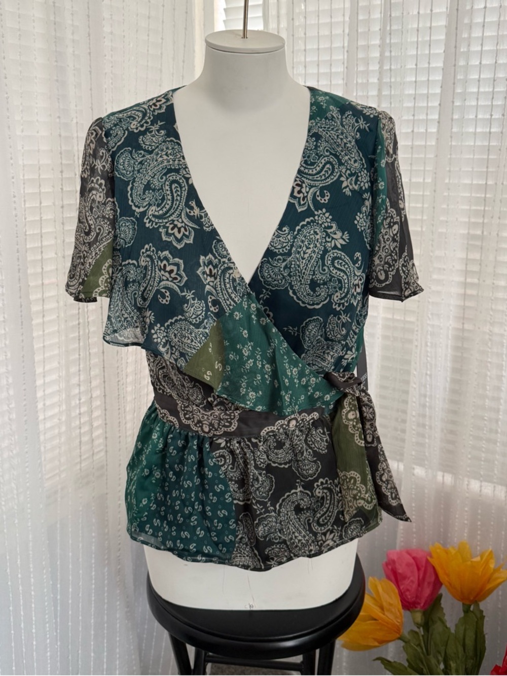 NWT Guess Green Paisley Wrap Blouse Size S